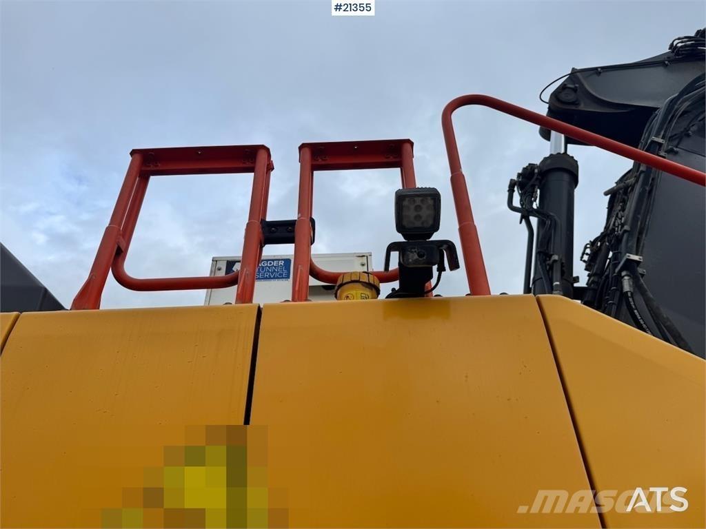 Volvo EC300 EL Vikšriniai ekskavatoriai