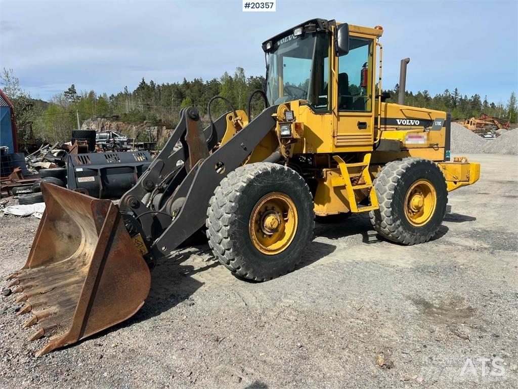 Volvo L70C Naudoti ratiniai krautuvai