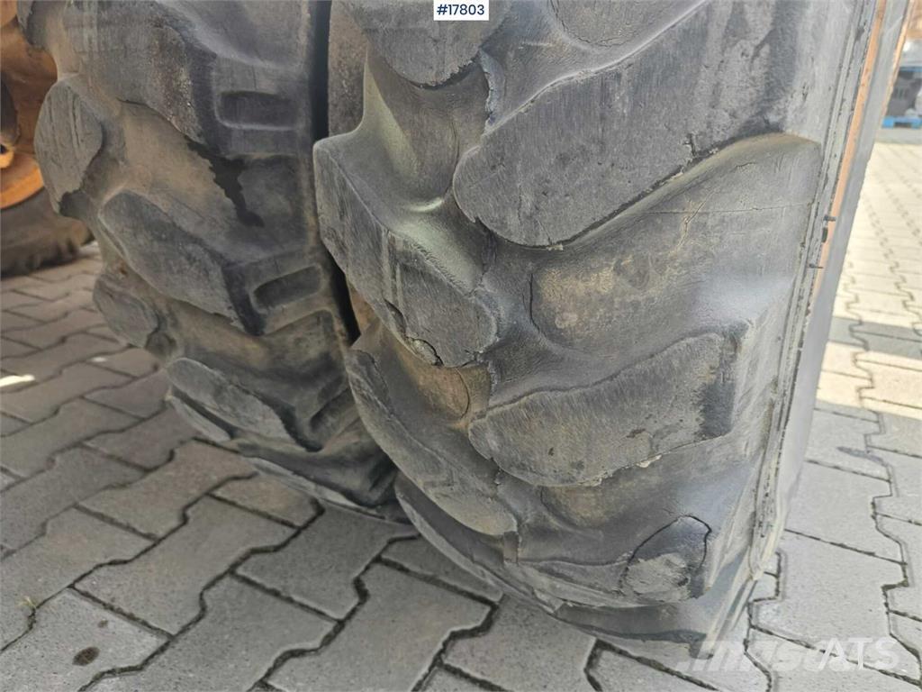 CASE WX 165 Ratiniai ekskavatoriai