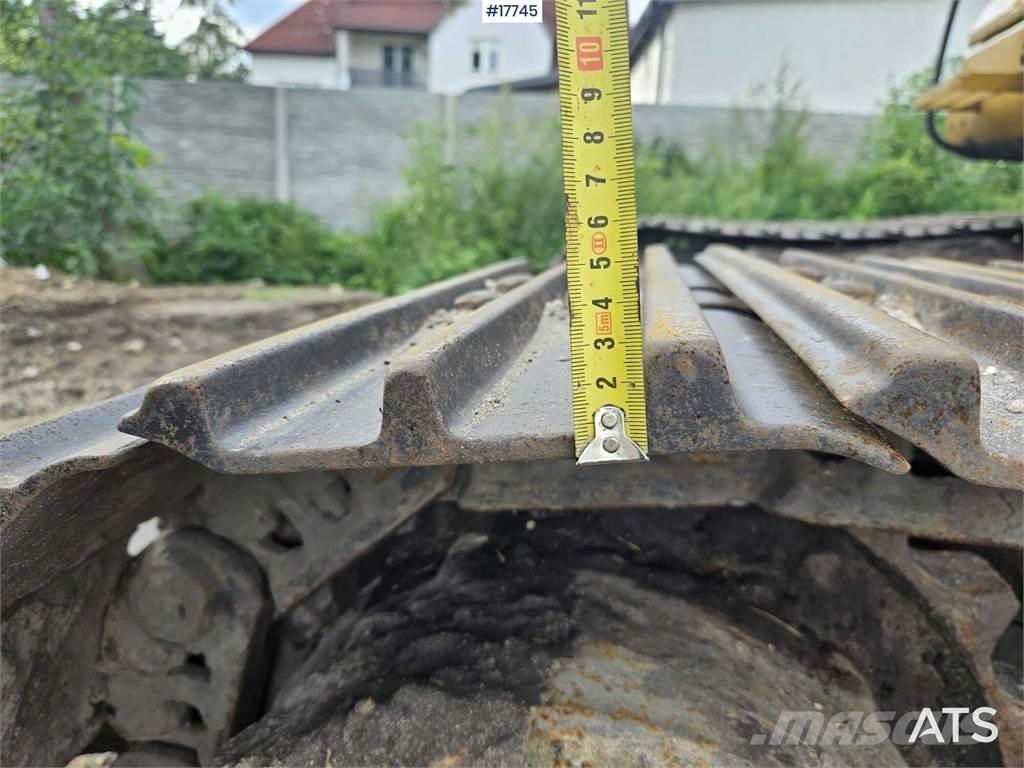 CAT 320D Vikšriniai ekskavatoriai