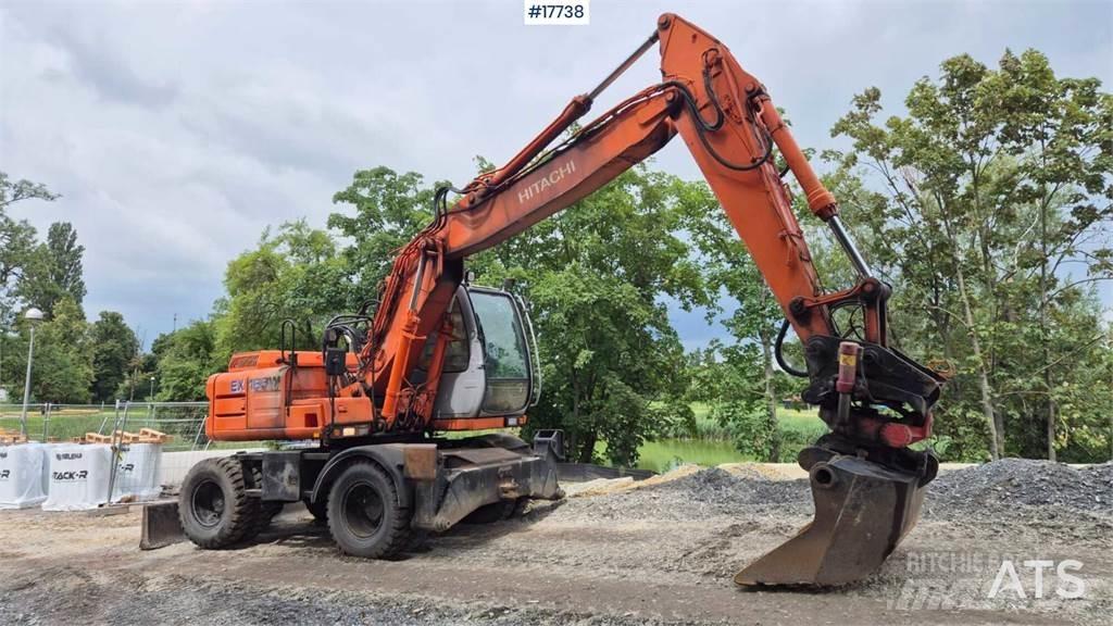 Hitachi EX 165W Ratiniai ekskavatoriai