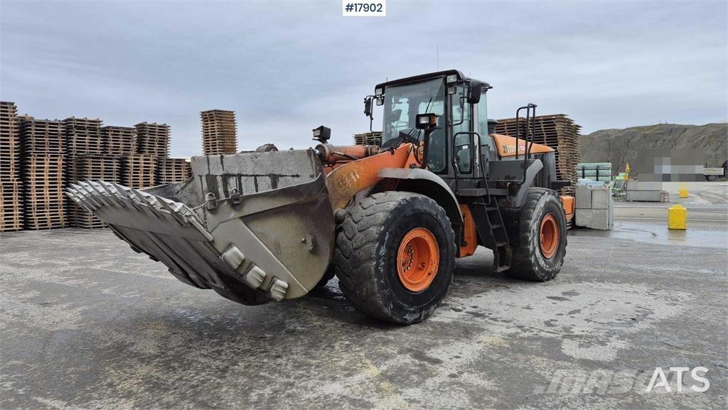 Hitachi ZW 310 Naudoti ratiniai krautuvai