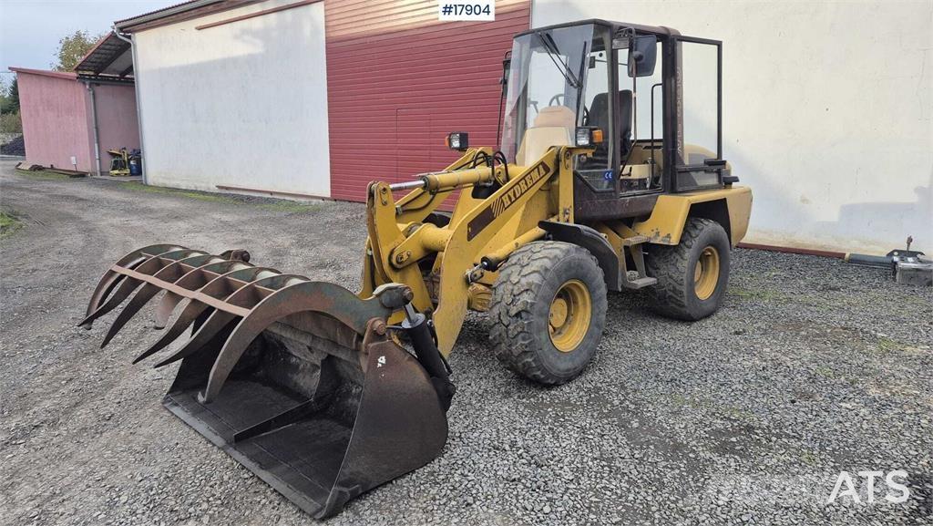 Hydrema WL 480 Naudoti ratiniai krautuvai