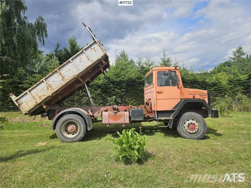 Iveco  Savivarčių priekabų vilkikai