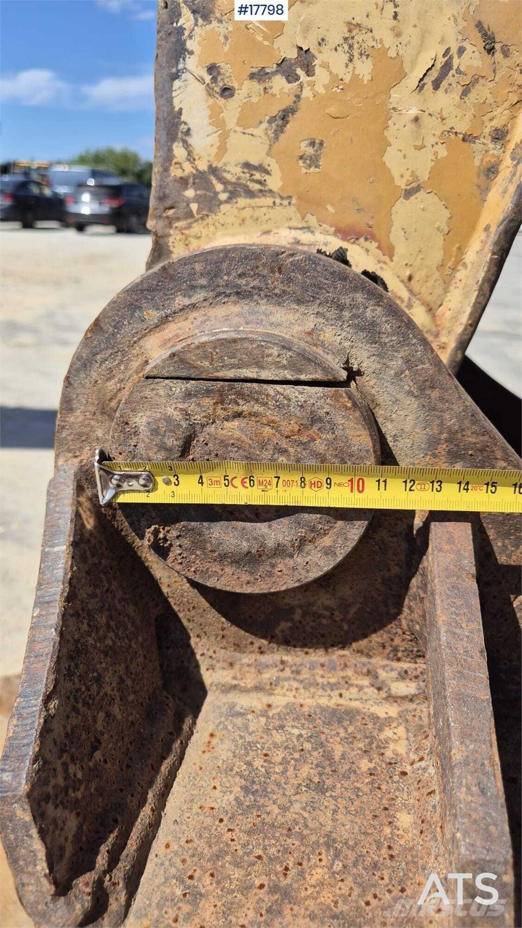 JCB JS 220 LONG Vikšriniai ekskavatoriai