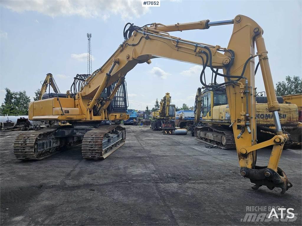 Komatsu 380 Vikšriniai ekskavatoriai