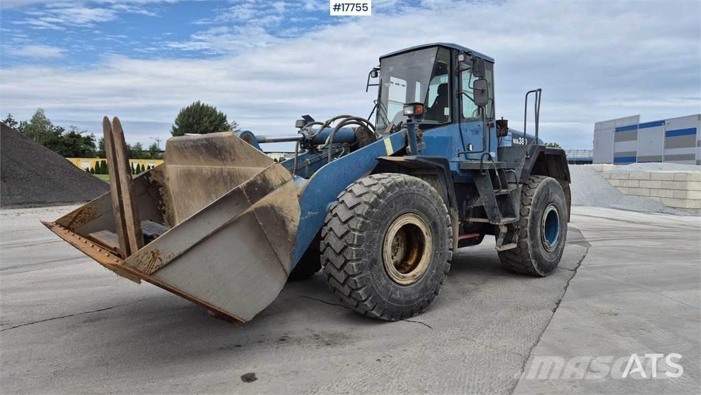 Komatsu WA380-5H Naudoti ratiniai krautuvai