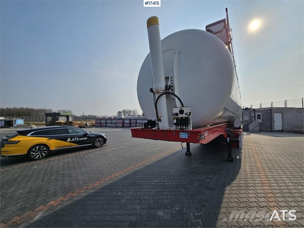 LAG 0-3-TI Cisternos puspriekabės