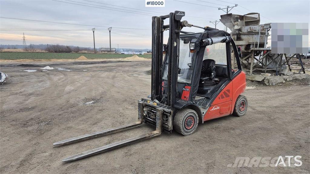 Linde H25T Dyzeliniai krautuvai
