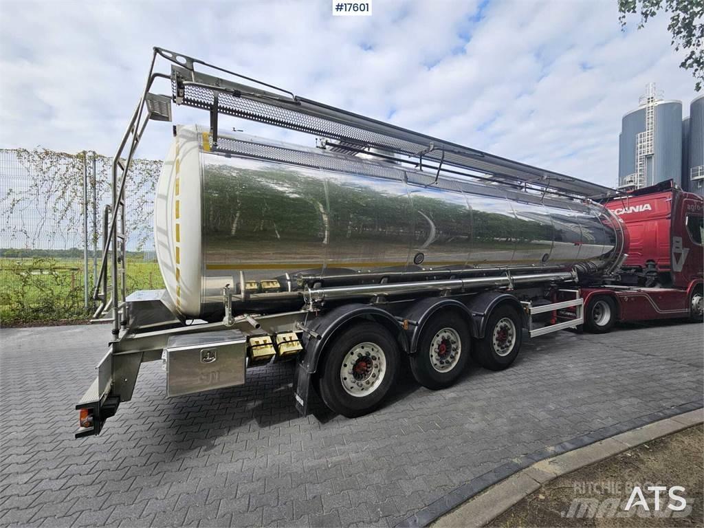 Magyar 6 Ms 2B6 07 Cisternos puspriekabės