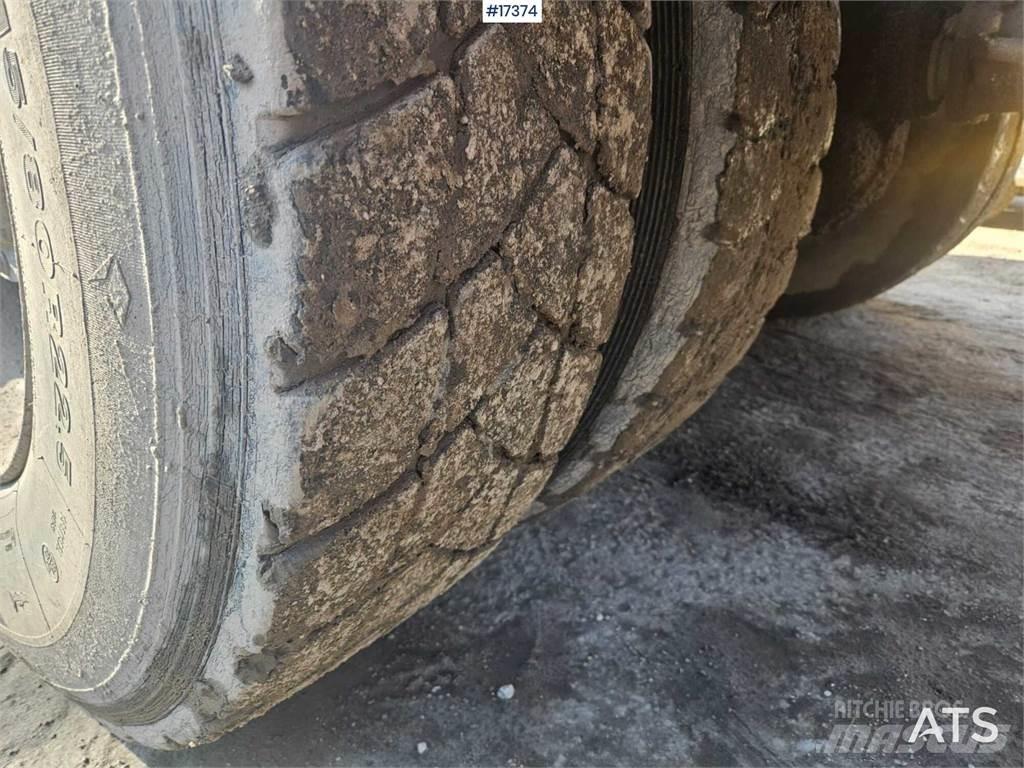 MAN 28.364 6x6 Savivarčių priekabų vilkikai