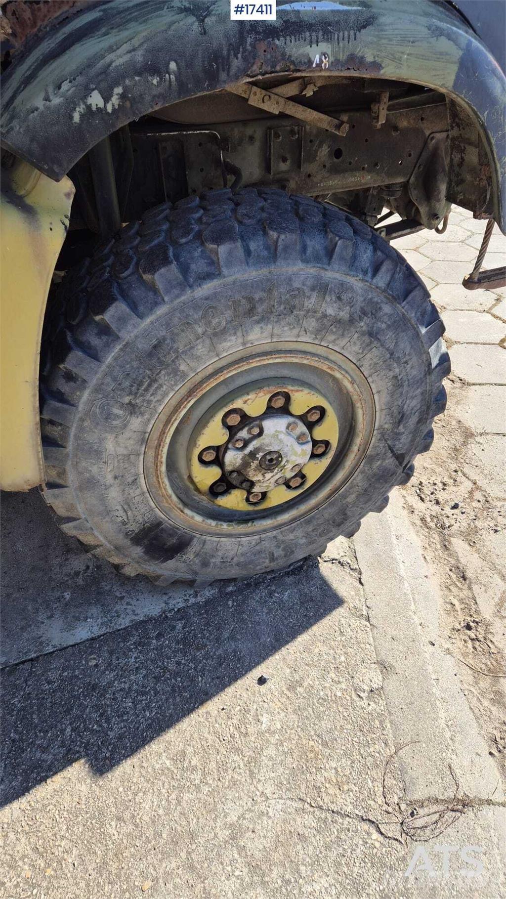 MAN 8.136 Sunkvežimiai su dengtu kėbulu