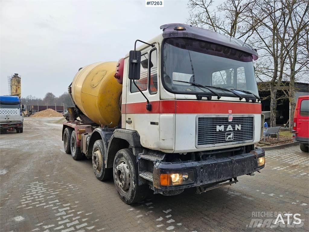 MAN F13 Betonvežiai