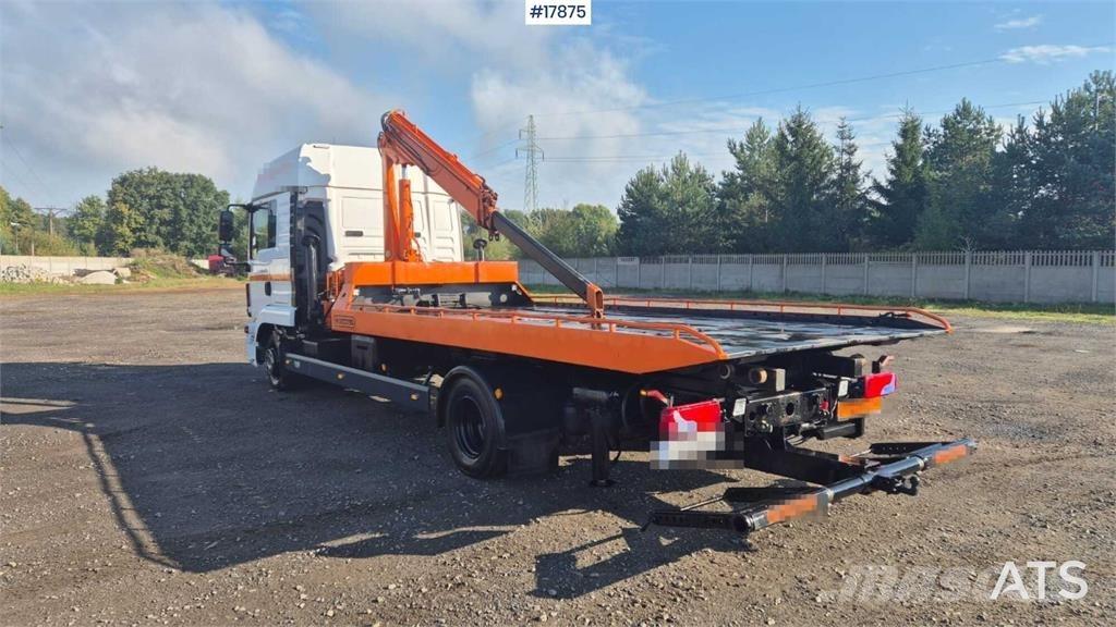 MAN TGL 8.250 Pagalbos kelyje automobiliai