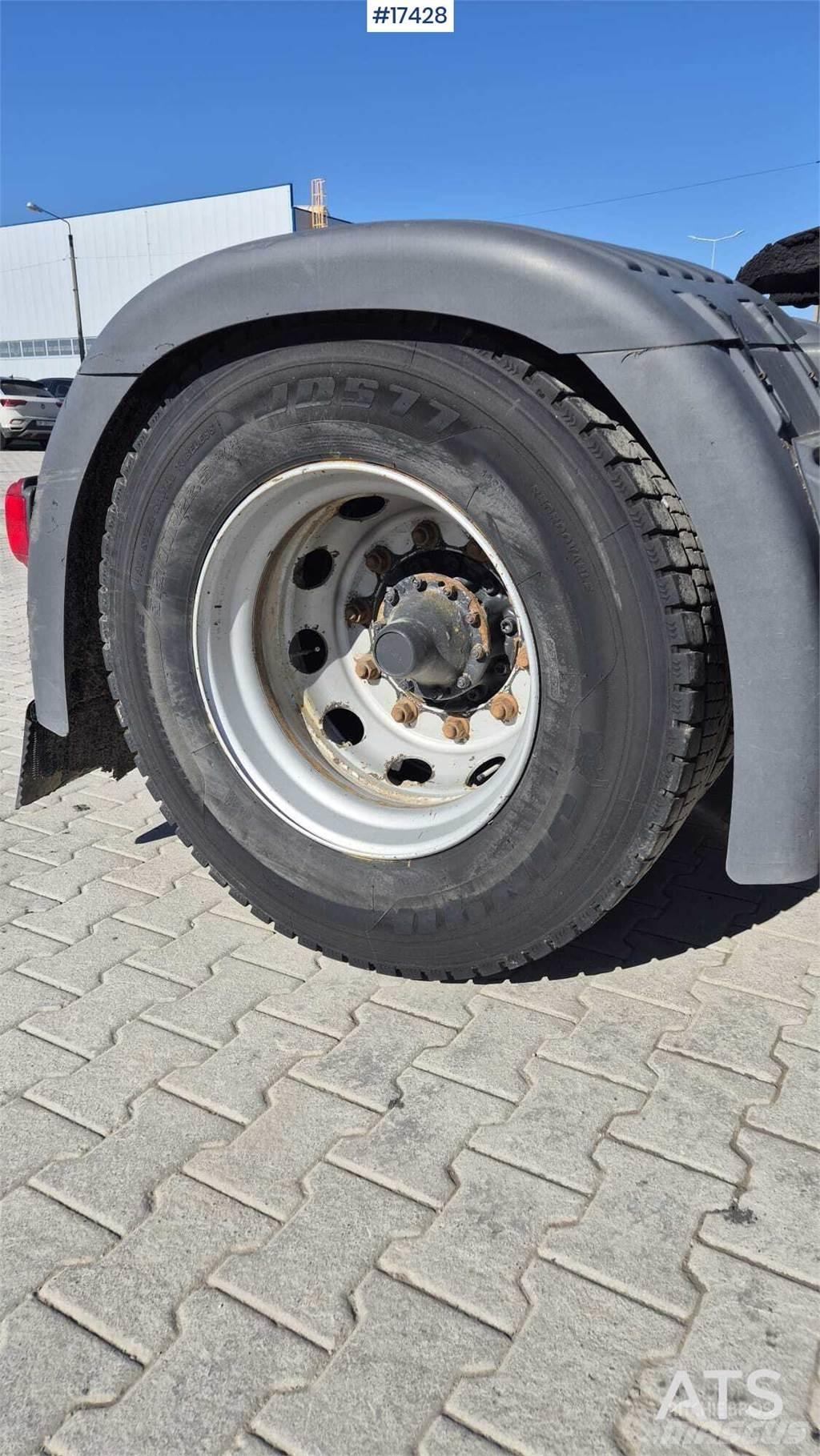 Scania G410 Naudoti vilkikai