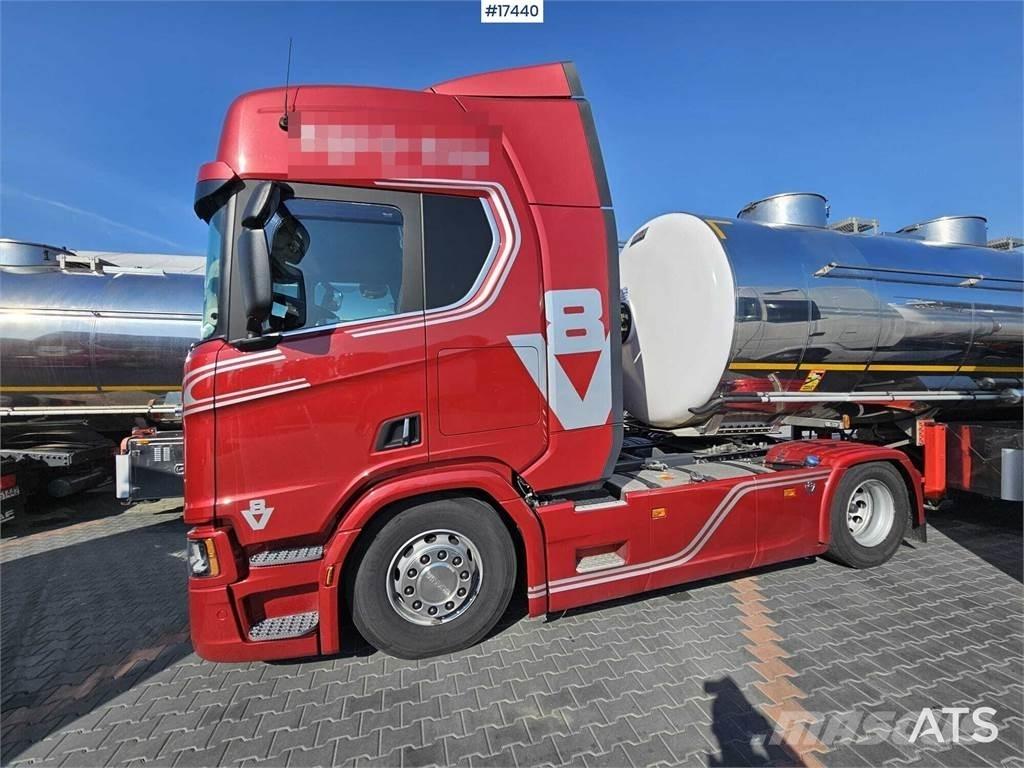 Scania R530 V8 Naudoti vilkikai