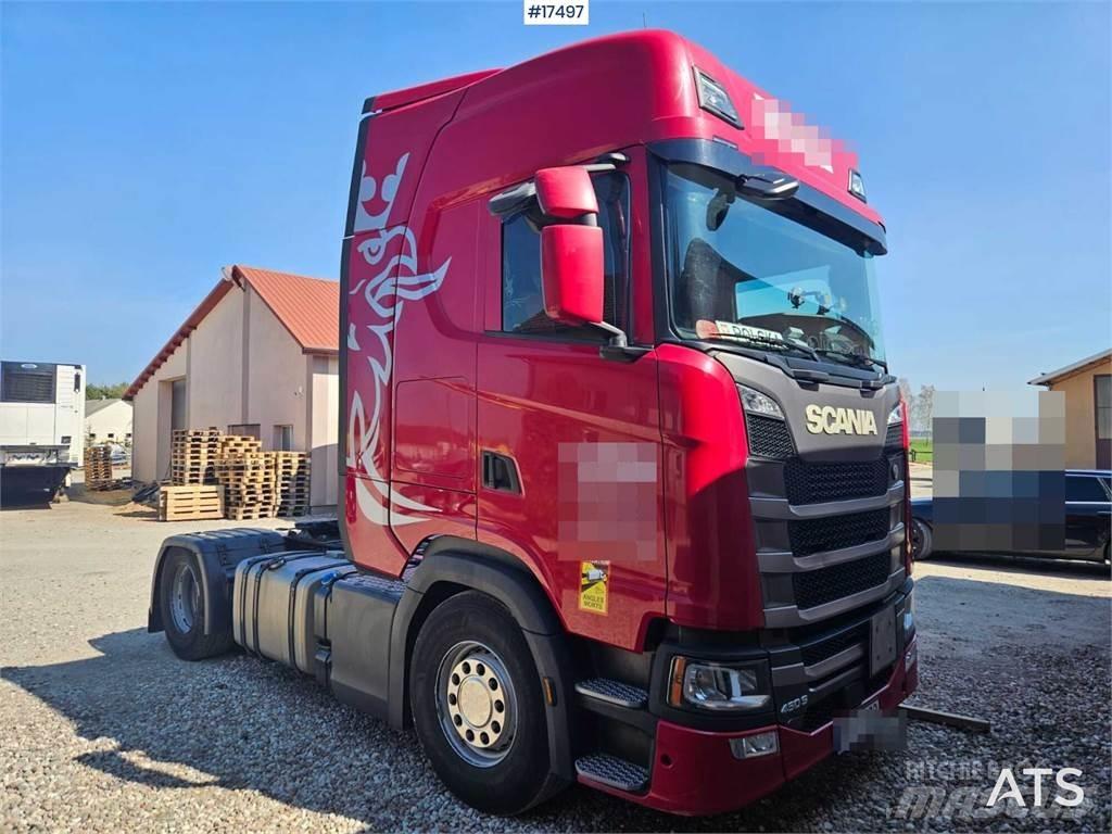 Scania S450 Naudoti vilkikai