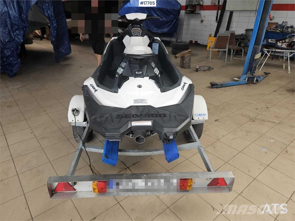  SeaDoo BL F430022 Statyba - Kita
