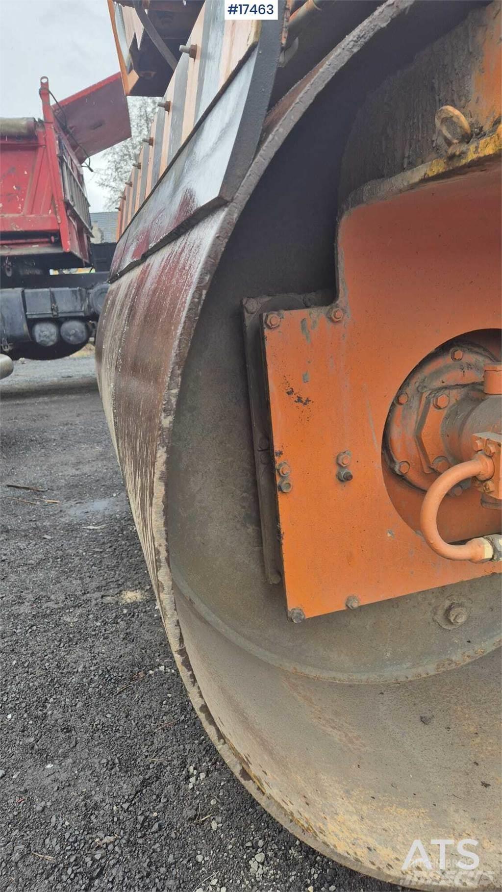 STA VSH 102 Porinių būgnų volai