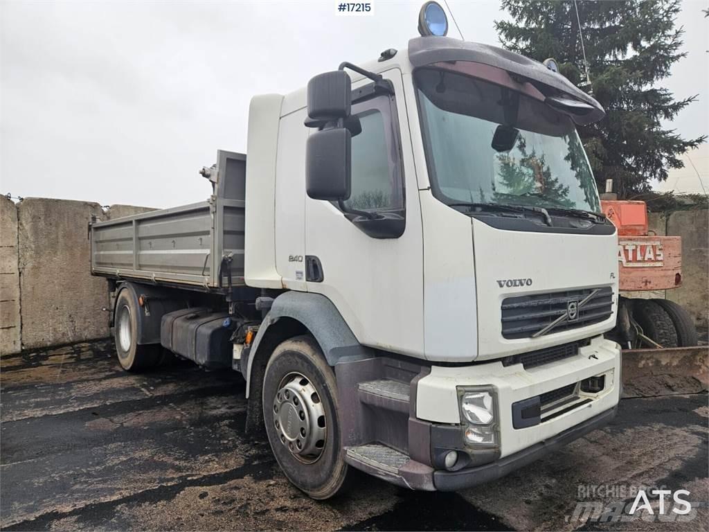 Volvo FL Savivarčių priekabų vilkikai