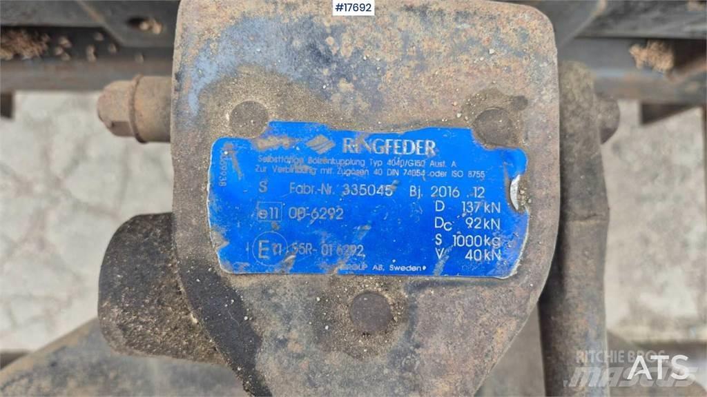 Volvo FM 440 Sunkvežimiai su keliamuoju kabliu