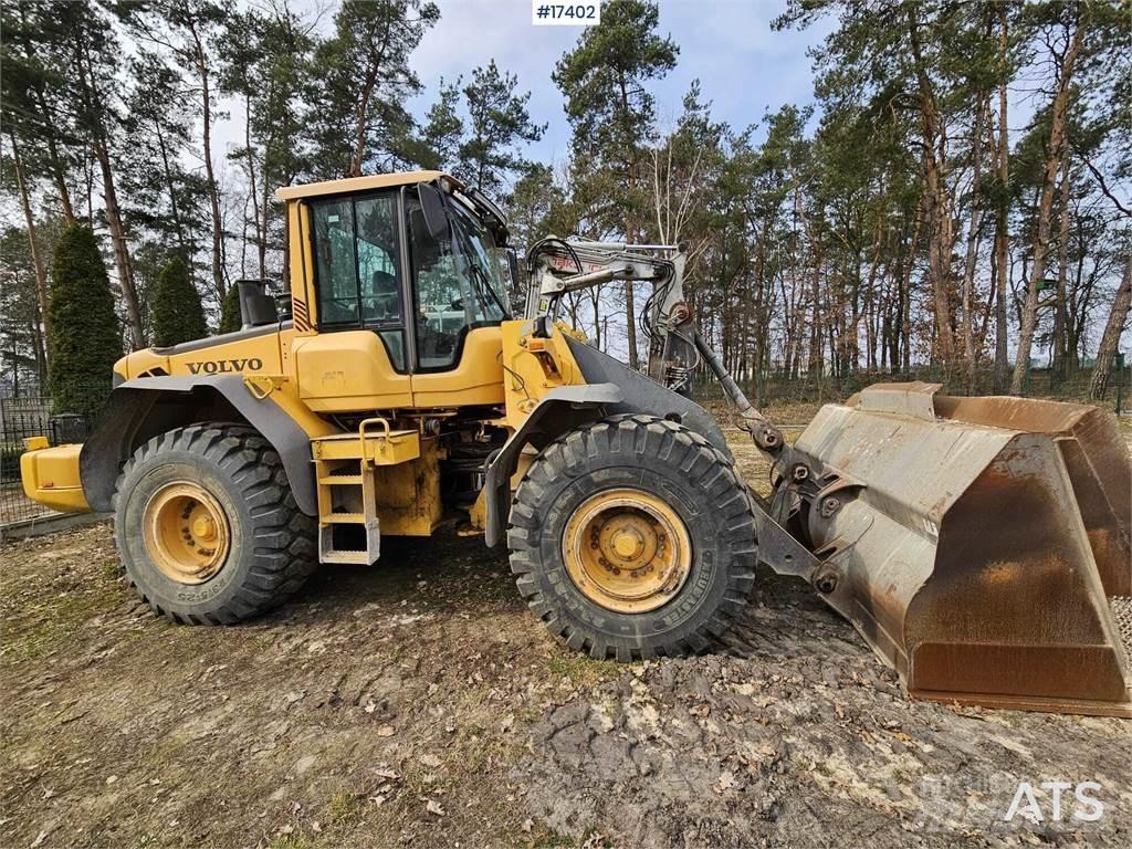 Volvo L120F Naudoti ratiniai krautuvai