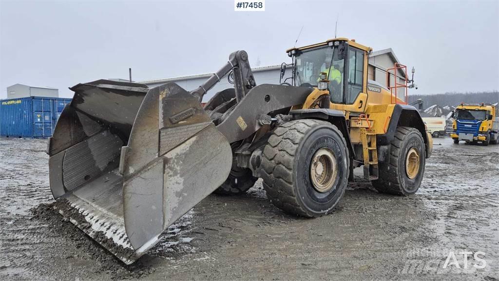 Volvo L220H Naudoti ratiniai krautuvai