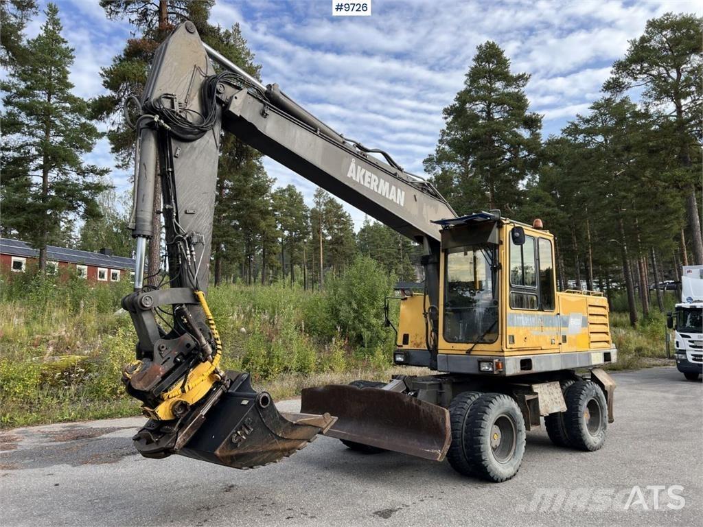 Åkerman EW200 Ratiniai ekskavatoriai