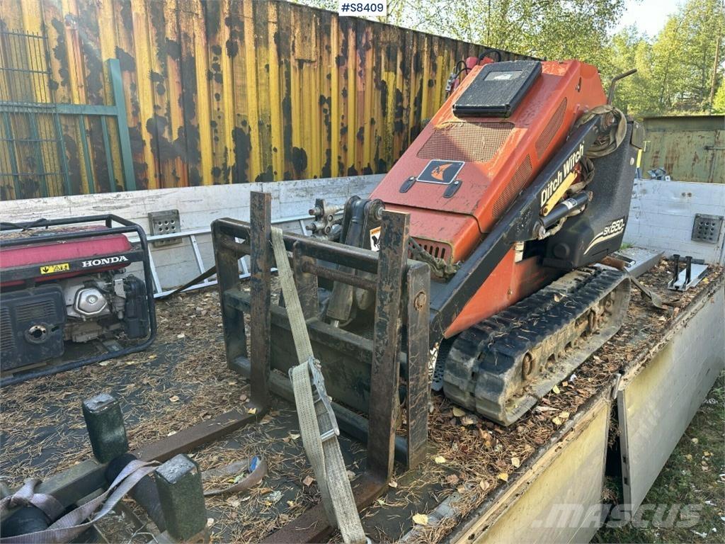 Ditch Witch SK650 Krautuvai su šoniniu pasukimu
