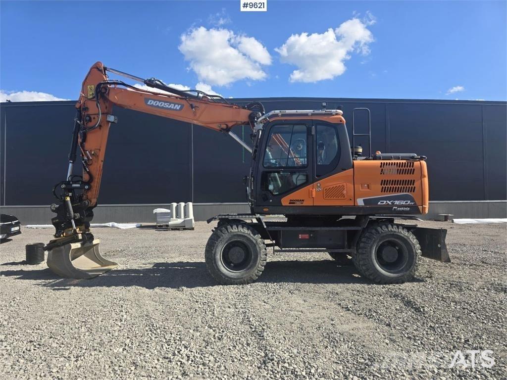 Doosan DX160W-5 Ratiniai ekskavatoriai