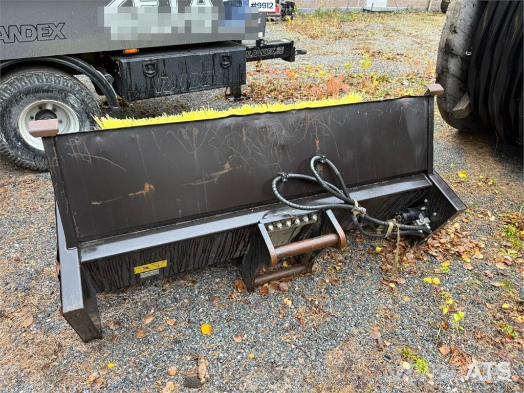 Engcon SOP-SR1800-S60 Šepečiai