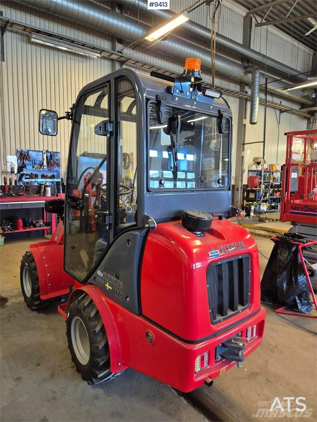 Flexitrac 1126 Krautuvai su šoniniu pasukimu
