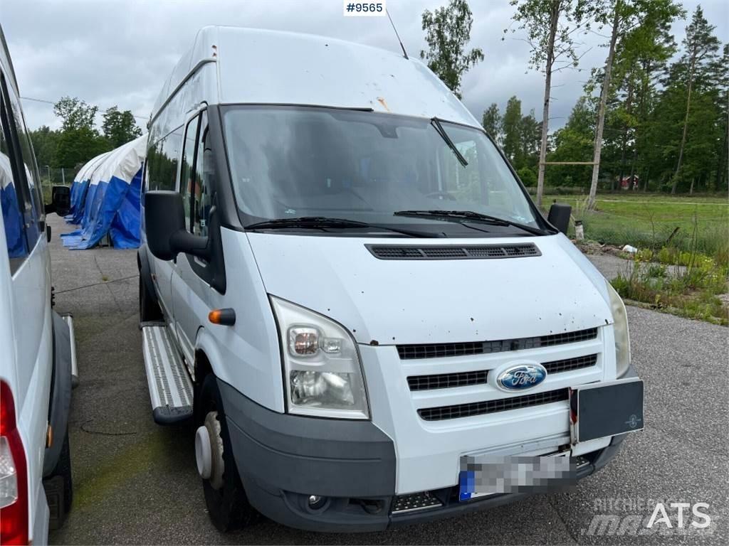 Ford Transit Mikroautobusai