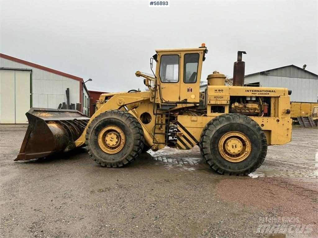 Hough H90E Naudoti ratiniai krautuvai