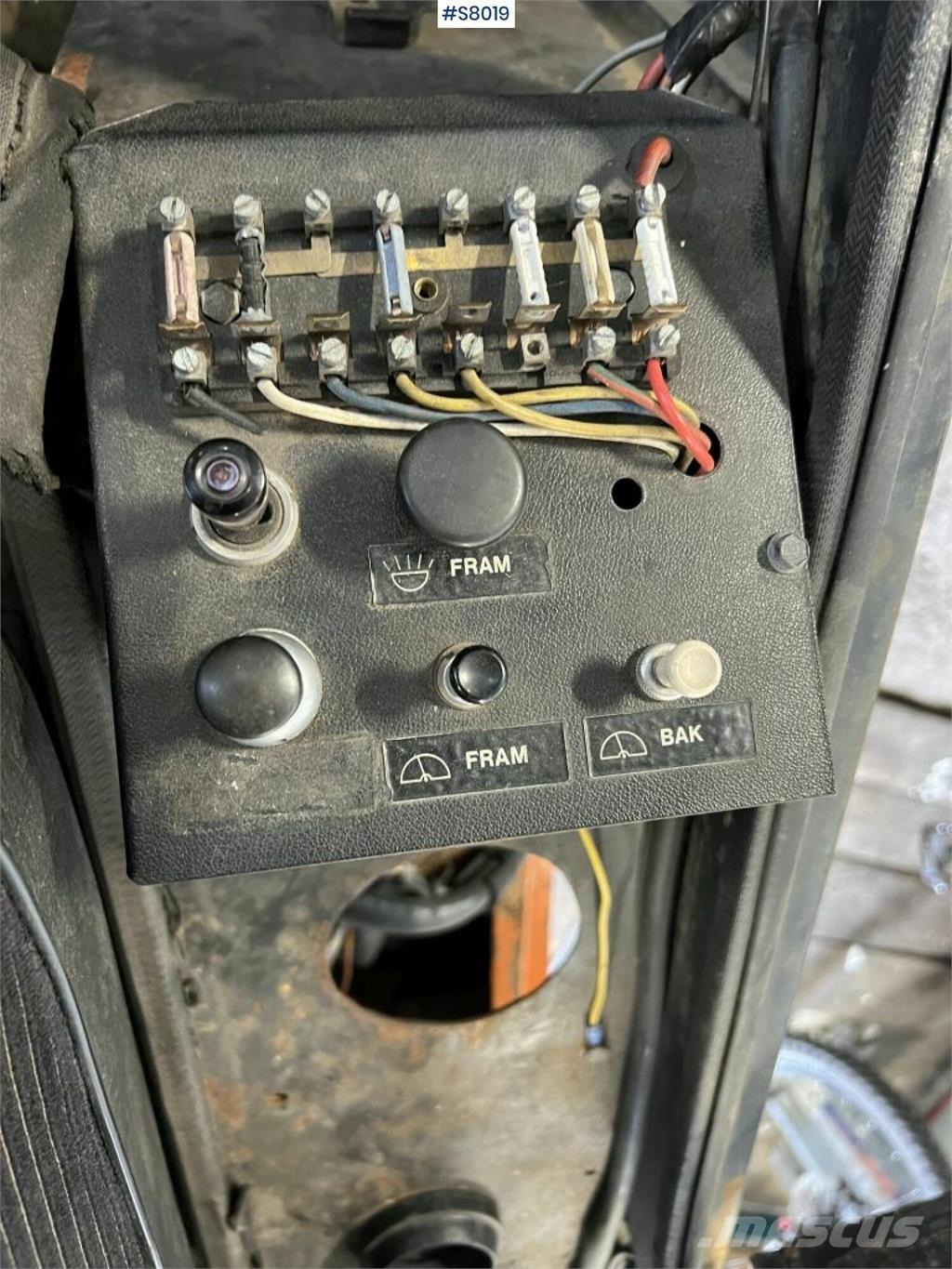 Hyster Bensindriven Šakiniai krautuvai - Kita