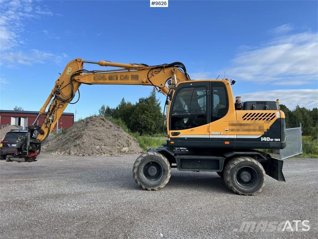 Hyundai 140W-9A Ratiniai ekskavatoriai