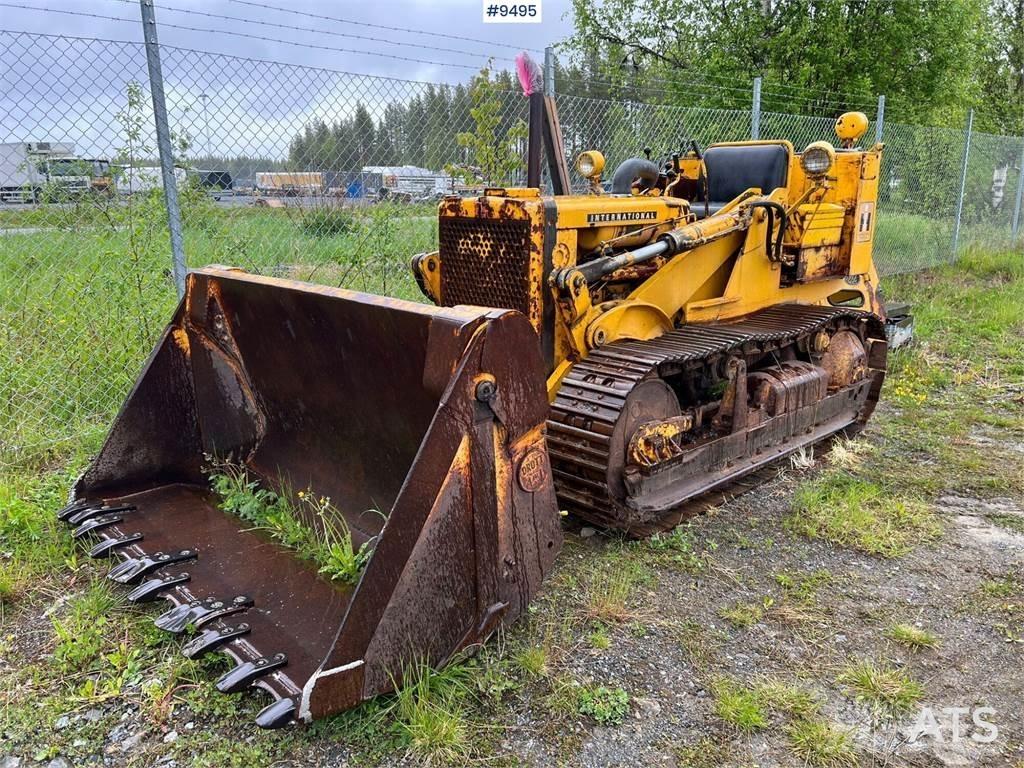 International L125 Vikšriniai buldozeriai