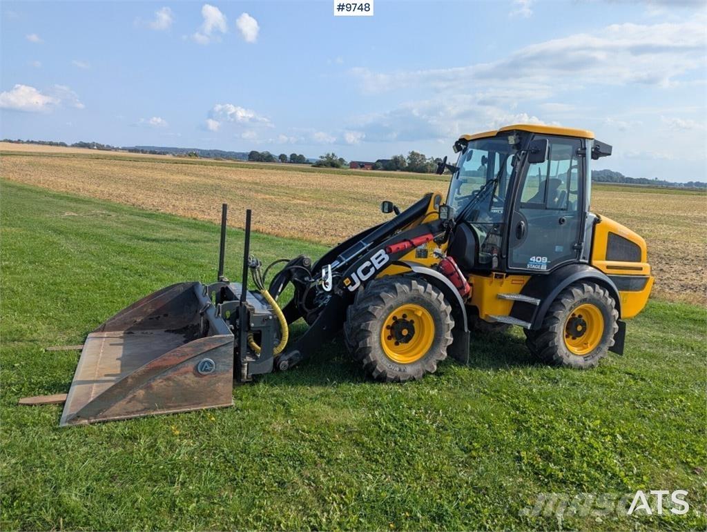 JCB 409 Naudoti ratiniai krautuvai
