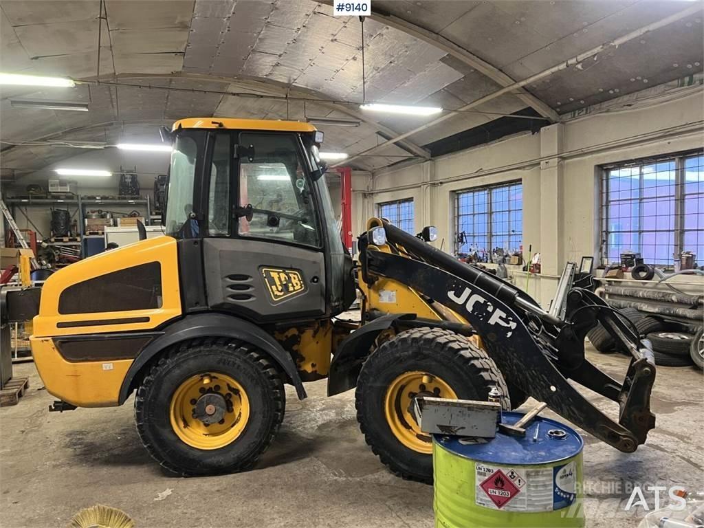 JCB 409 T4 Ratiniai buldozeriai