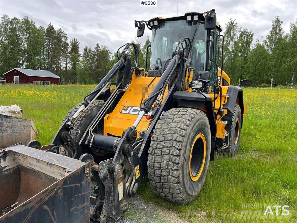 JCB 427 HT Naudoti ratiniai krautuvai