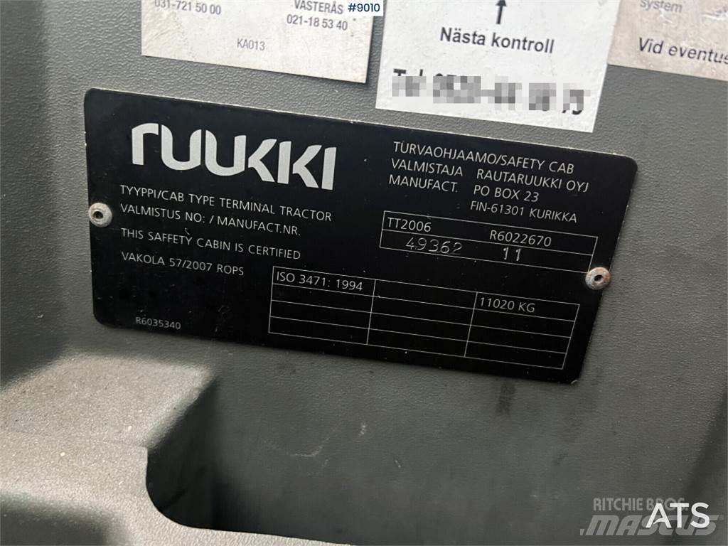 Kalmar TRL618I Naudoti terminalų vilkikai