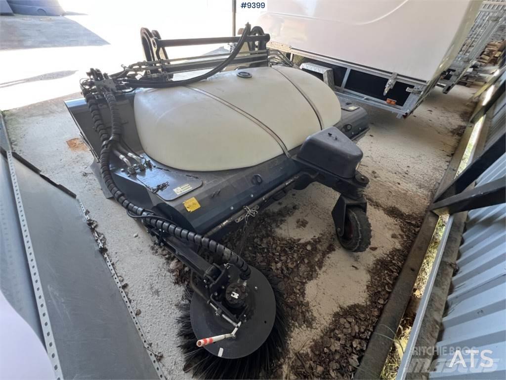  Mãhlers T-250 Priedai