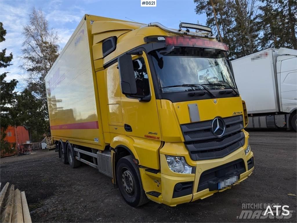 Mercedes-Benz 963-0-C Sunkvežimiai su dengtu kėbulu