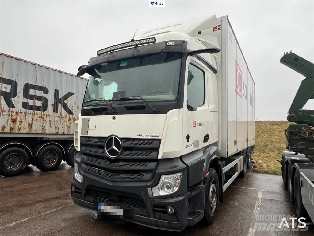 Mercedes-Benz Actros Sunkvežimiai su dengtu kėbulu