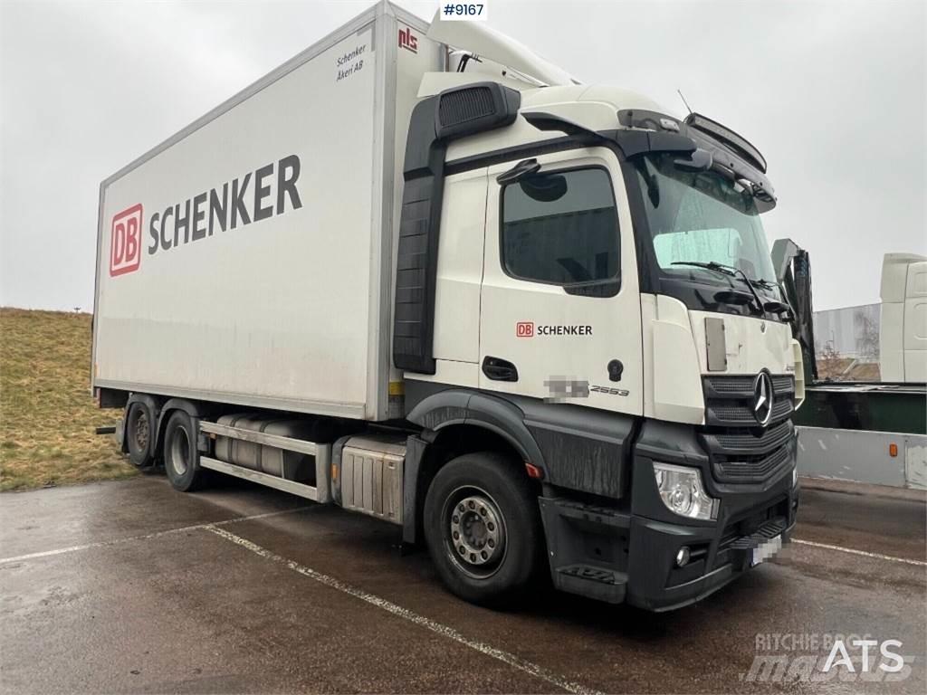 Mercedes-Benz Actros Sunkvežimiai su dengtu kėbulu