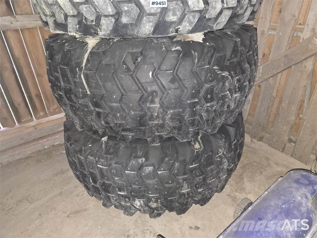 Nokian 580/65B34 Kiti naudoti statybos komponentai
