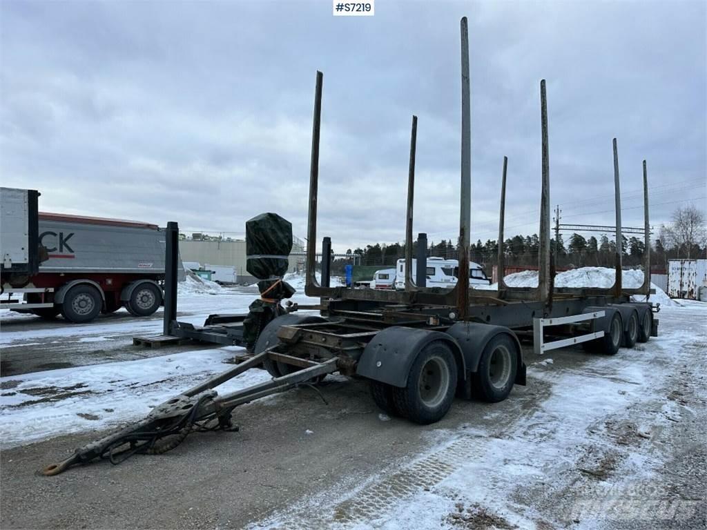 Parator SV 18-24 Kitos puspriekabės