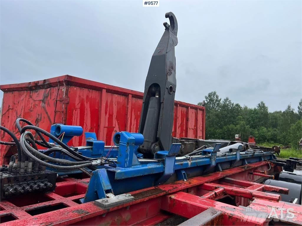 Parator VX 15-20 Kitos puspriekabės