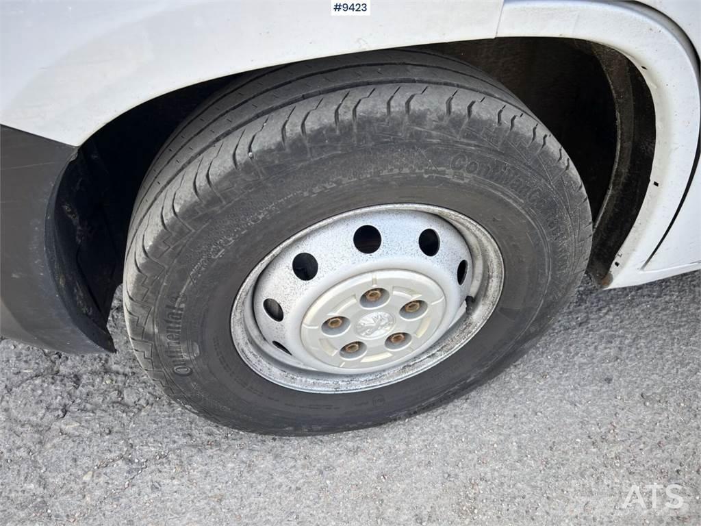 Peugeot Boxer Sunkvežimiai su dengtu kėbulu