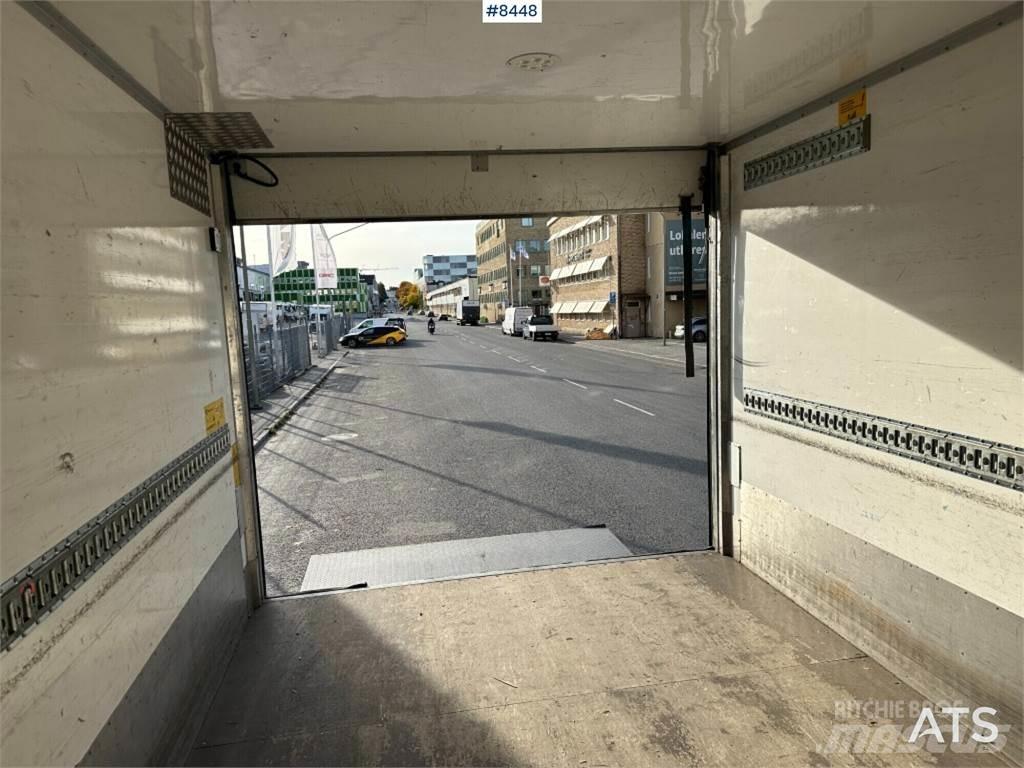 Scania P280B4X2NB Sunkvežimiai su dengtu kėbulu